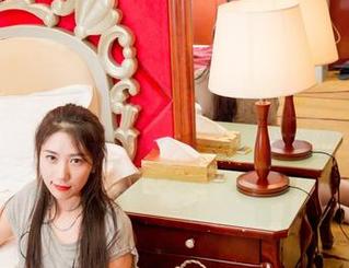 GIRLT果团网 – 让莫雅琪的运动写真套图唤醒你的运动幻想，动起来吗？