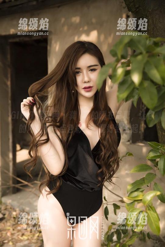 GIRLT果团网-龚玥菲 GIRLT果团网 - 龚玥菲的睡衣写真,让你的网盘多一点色彩,心情好到飞起!