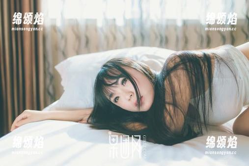 GIRLT果团网-龚玥菲 GIRLT果团网 - 龚玥菲花嫁写真,照片里有多少种‘被嫁’的可能?