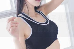 IMiss爱蜜社 – 女神泡泡子私拍作品：光与影的调皮游戏！