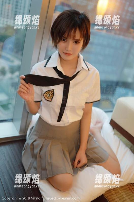 MFStar模范学院-思淇Sukiiii MFStar模范学院 - 思淇Sukiiii美足私拍:轻轻一滑,这些图片带你去脚尖的世界!