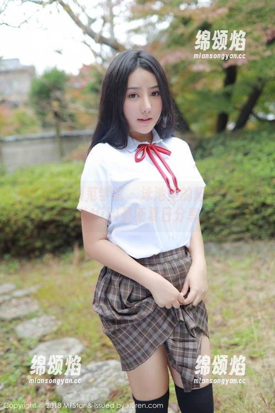 MFStar模范学院-陈小诺Niki MFStar模范学院 - 泳池里的阳光:陈小诺Niki最新夏日分享