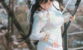 跟随Mimmi(밈미)的脚步，长腿和cos作品一起飞翔！