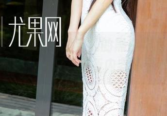 UGirls尤果网 – 李宝儿的黑白作品集：每一帧都是一段情，更新内容不要错过！