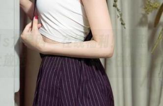 UGirls尤果网 – 在线福利！黛熙儿女仆原图大放送，简直让人忍不住捏着心看！