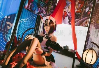 当Vams子遇上西装，美图炫技，高清不止于此！