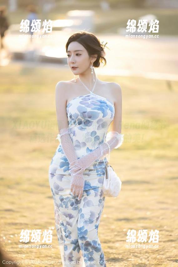 XIAOYU语画界 - 在小海臀Rena的秘书精选作品里，发现不一样的美！