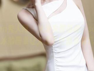 Xiuren秀人网 – 从泳衣到福利：sophie余冰的图集让人忍不住想多看几眼