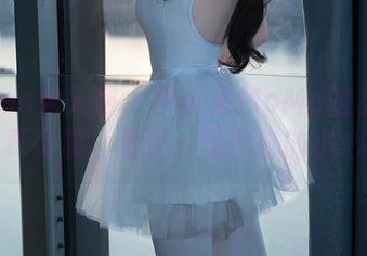 Xiuren秀人网 – 伊小七MoMo的水手服写真资源，见证一场别样的小心思