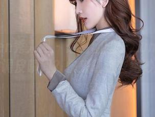 Xiuren秀人网 – 想看团团子_una在浴缸里的调皮瞬间？快来瞧这些绝妙原图！