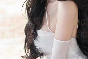 Xiuren秀人网 – 绮里嘉Carina空姐的写真合集：告别地心引力，迎接心动瞬间