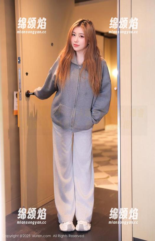 Xiuren秀人网 - 让人误会的女友：谭睿琪最新写真集资源，快来揭晓真相！