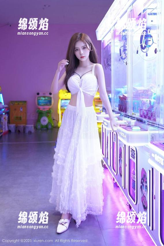 Xiuren秀人网 - 免费提取陈小喵的白裙秘笈，套图里满满的少女心！