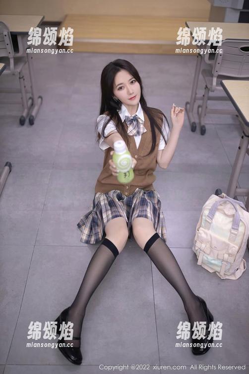 Xiuren秀人网-韩姗姗 Xiuren秀人网 - 每次更新都美出新高度,韩姗姗女王的美图真是太过分了!