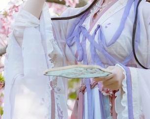nyako喵子大魔王的制服美图，图包中的每一张都是撩人的味道