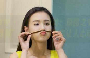 克拉女神 – “妮子与泳池：原图之中的水花四溅”——这套图册真让人心动啊