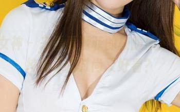 克拉女神 – 来看看慕菲的校服原图，谁说校服不能时尚又好看？