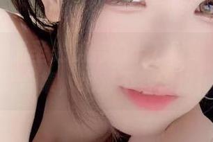 微密圈 – 无圣光加持的十万口草莓粥粥长腿合集，绝对不容错过！