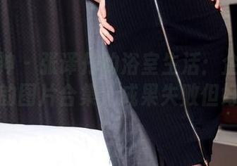头条女神 – 张译丹的浴室生活：企图保持优雅的图片合集，成果失败但好玩！