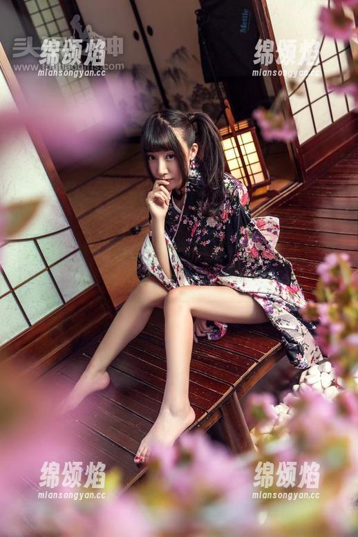 头条女神-潘朵拉 头条女神 - 潘朵拉的护士系列:最新资源,脑洞大开又让人心跳加速。