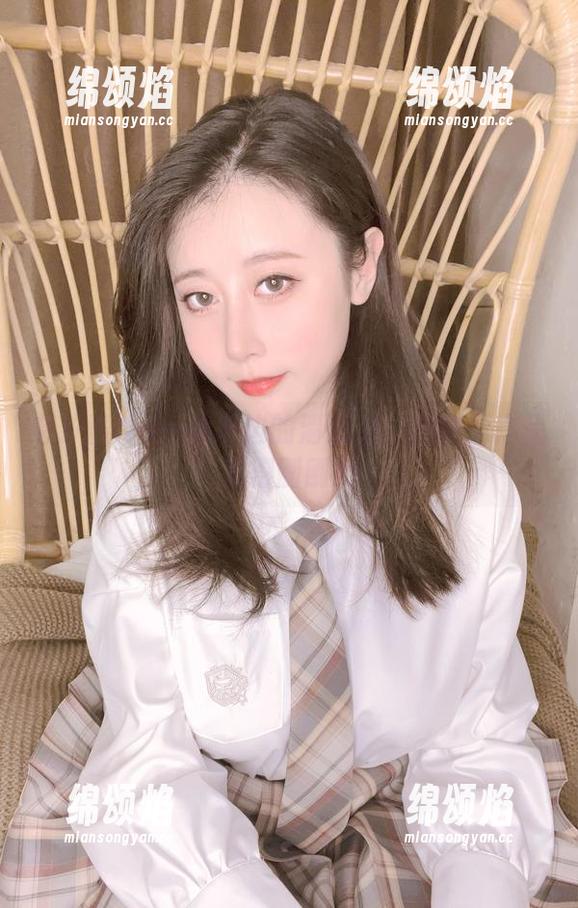 奈汐酱Nice泳池边的清凉油：把高清作品泡得刚刚好