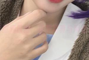 小和甜酒日报：校服写真与网盘传说