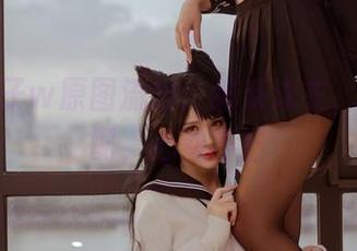 小野妹子w原图流出：猫系泳衣，夏天绝配，心动不已