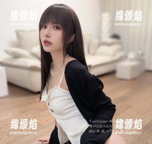 轻舔黑糖拿铁——布丁大法最新cos更新引爆你的好奇