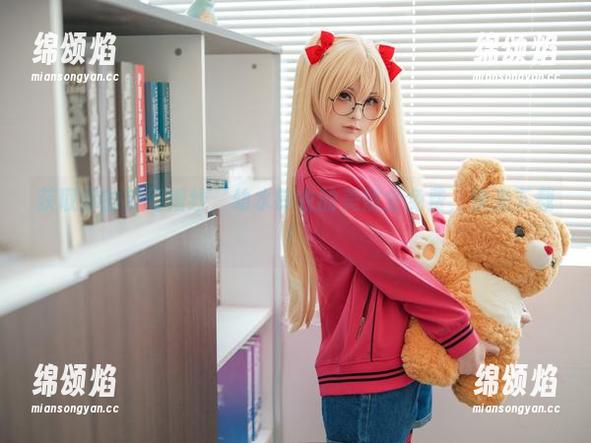 获取你的梦幻婚纱，幼水铃衣的美照全免费，快来下载！