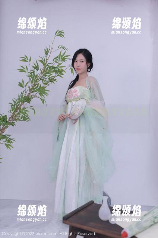 在黑丝的迷雾中：抖娘利世图库资源大揭秘