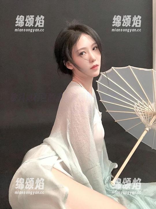 被抖娘利世的温柔美图迷得五迷三道，快来一起晃晃！