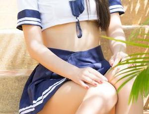 推女神 – 女仆日常：王语纯与你分享她最新的作品集更新！