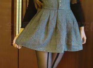 推女郎 – 全套图包揭秘：杨伊在校园里那些不为人知的秘密！