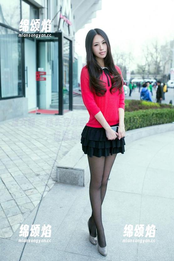 推女郎 - 迷失在林萌萌的圣诞美图资源中，谁能抗拒这种魅力？