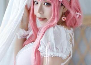 纯白的幻想，定制写真中的无颜小天使wy，真的纯粹吗？