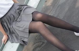 森萝财团 – 卉子来分享！绫波丽战斗服泳装，30D肉丝想问你在看什么？