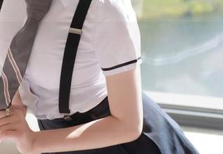模范学院 – Evelyn艾莉白裙最新套图！看了就想给自己也来条，毕竟谁不想做个‘裙’装美女呢！