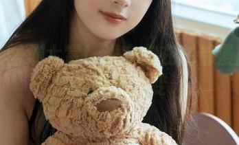 兔女郎图集大赏！浅安安在成都漫展的魅力瞬息万变