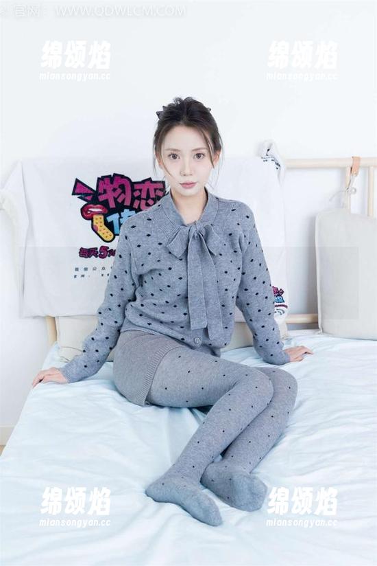 物恋传媒-猫耳 物恋传媒 - 在猫耳的和服图册里,看她如何优雅摔倒!