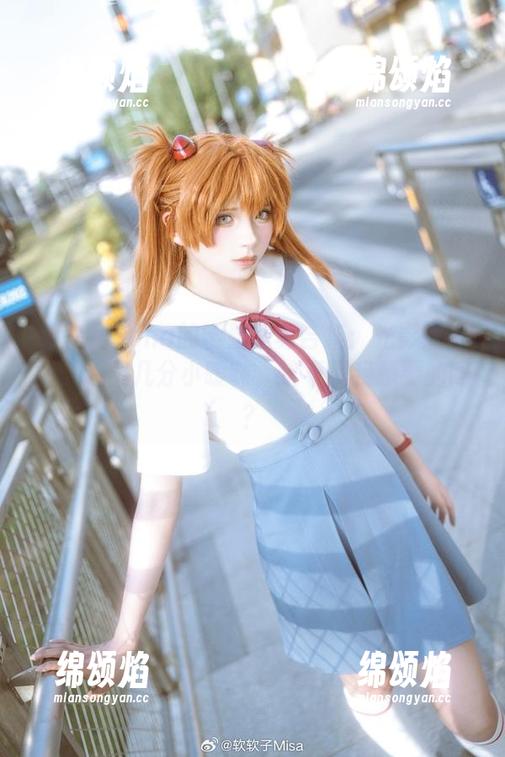 特软儿Sona 特软儿Sona的学姐写真合集:光影交错间,透着几分小暧昧,这不是我想要的吗?