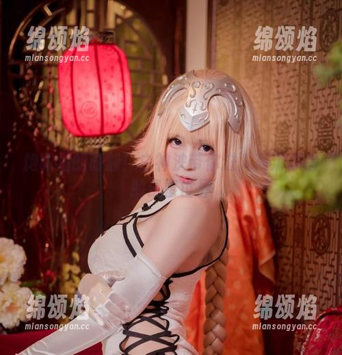 白神泱 饱眼福的时刻!白神泱带你进入高清原图的凯留世界