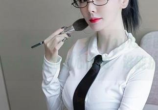 秀人网 – 快来围观！乔伊joy短裙图包更新，裙摆跟着她的心情跑，谁能抗拒？