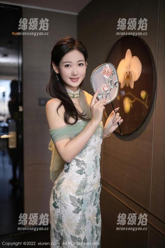 秀人网-伊小七MoMo 秀人网 - 活力满满!免费品味伊小七MoMo女友作品,柔光中又隐隐带点热情!