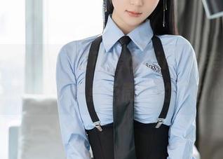 秀人网 – 高清“夏可馨amii”套装分享，在光影中感受那点点微妙的夏日心情。