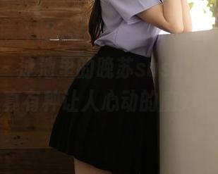 秀人网 – 泳池里的晚苏susu，福利写真真有种让人心动的魔力？