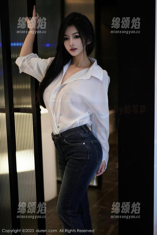 秀人网 - 黑色深邃，白茹雪abby的写真：一旦下载，你就知道了！