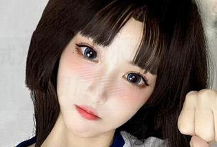 厨娘模式开启！章鱼小童谣的美图，让你在厨房也能帅气！