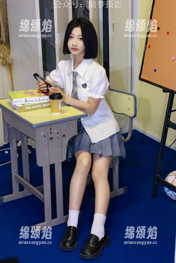 绮梦摄影 - 定制奶牛：佳佳作品总带着些不羁的氛围