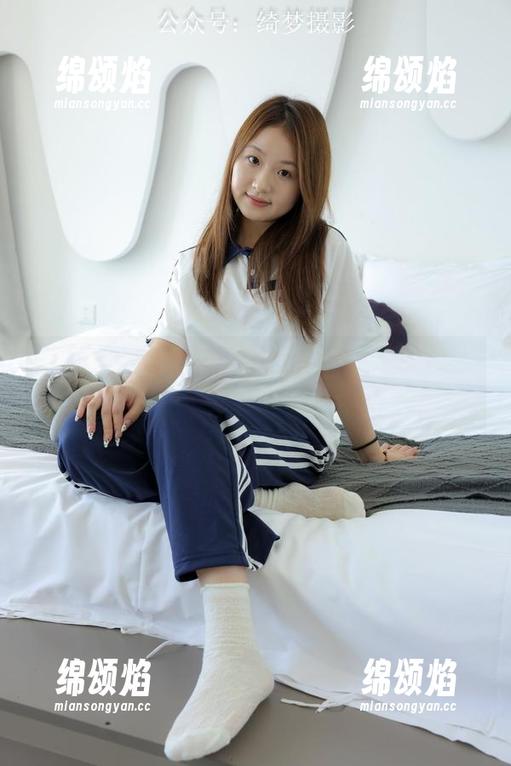 绮梦摄影-曦曦 绮梦摄影 - 曦曦女孩写真:分享生活的微光与影子