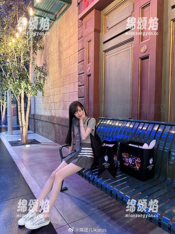 注意！腐团儿Ikaros新更新的蒂法写真又要刷屏，准备好你的心脏了吗？